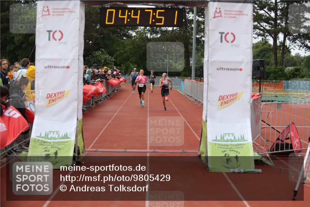 14.06.2026 - 7 Türme Triathlon Andreas Tolksdorf http://msf.ph/oto/9805429 14.06.2026 15:47:50 Ziel 1163, 1596, 1679, 1681 meine-sportfotos.de