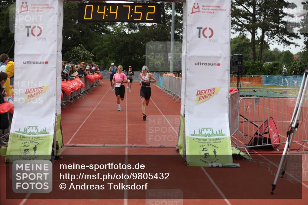 14.06.2026 - 7 Türme Triathlon Andreas Tolksdorf http://msf.ph/oto/9805432 14.06.2026 15:47:52 Ziel 1163, 1596, 1679, 1681 meine-sportfotos.de