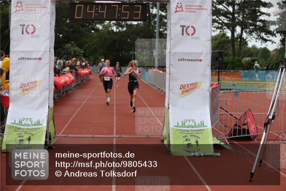 14.06.2026 - 7 Türme Triathlon Andreas Tolksdorf http://msf.ph/oto/9805433 14.06.2026 15:47:52 Ziel 1163, 1596, 1679, 1681 meine-sportfotos.de