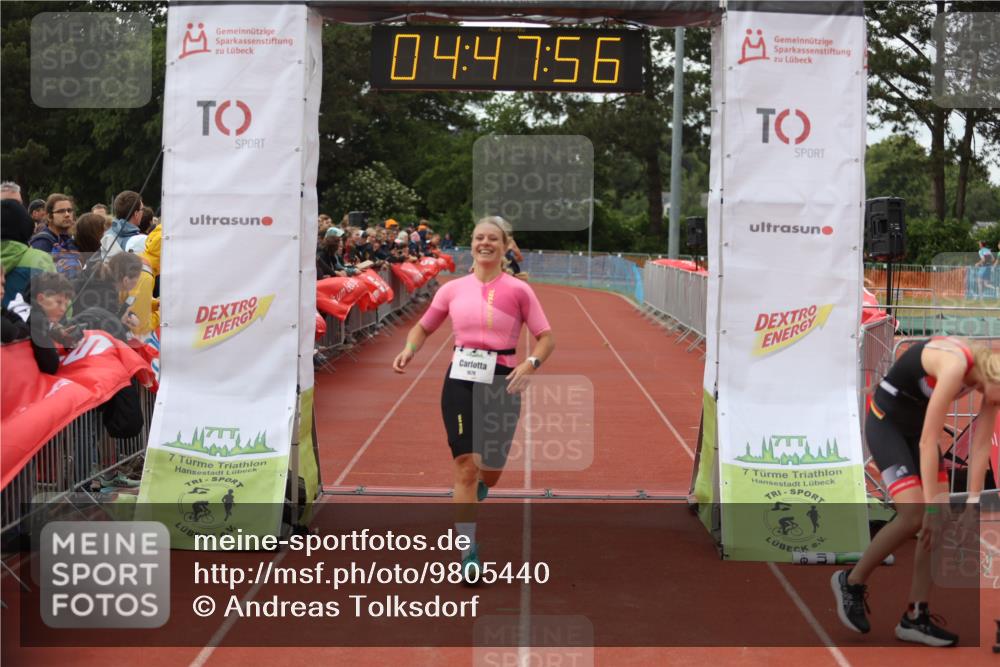 14.06.2026 - 7 Türme Triathlon Andreas Tolksdorf http://msf.ph/oto/9805440 14.06.2026 15:47:55 Ziel 673, 1596, 1679, 1681 meine-sportfotos.de