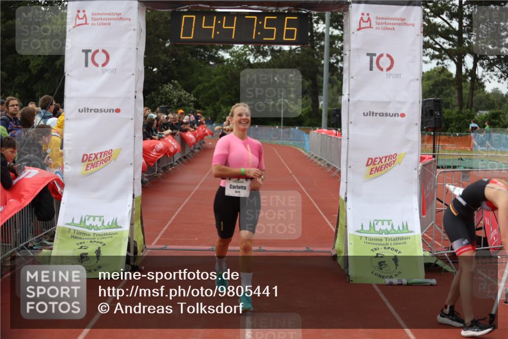 14.06.2026 - 7 Türme Triathlon Andreas Tolksdorf http://msf.ph/oto/9805441 14.06.2026 15:47:55 Ziel 673, 1596, 1679, 1681 meine-sportfotos.de