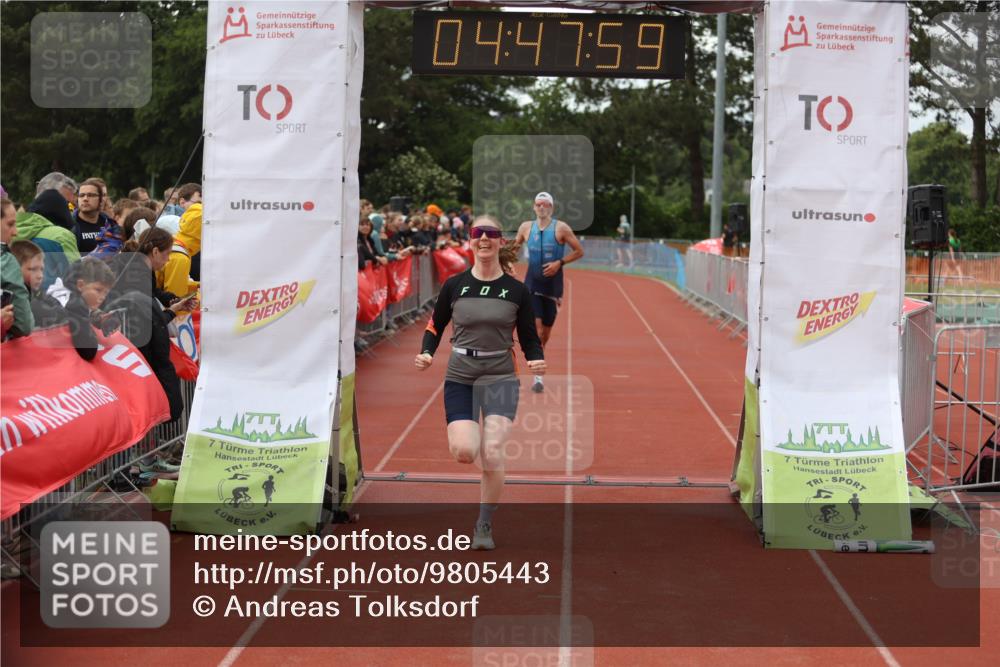 14.06.2026 - 7 Türme Triathlon Andreas Tolksdorf http://msf.ph/oto/9805443 14.06.2026 15:47:58 Ziel 673, 1596, 1679, 1681 meine-sportfotos.de