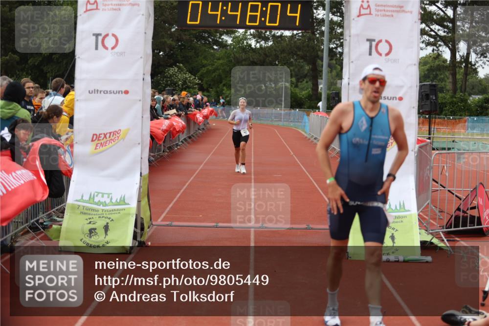 14.06.2026 - 7 Türme Triathlon Andreas Tolksdorf http://msf.ph/oto/9805449 14.06.2026 15:48:03 Ziel 673, 1659, 1679, 1681 meine-sportfotos.de