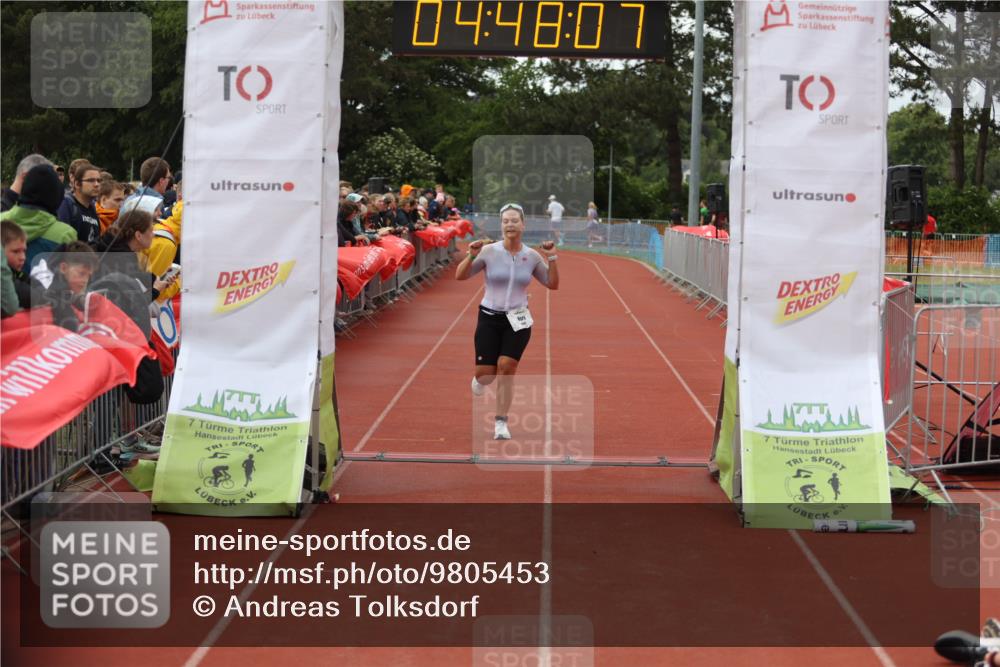 14.06.2026 - 7 Türme Triathlon Andreas Tolksdorf http://msf.ph/oto/9805453 14.06.2026 15:48:06 Ziel 673, 1659, 1681 meine-sportfotos.de