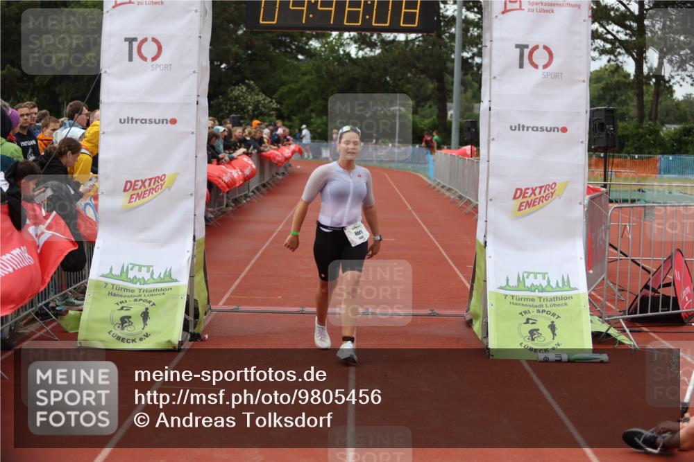 14.06.2026 - 7 Türme Triathlon Andreas Tolksdorf http://msf.ph/oto/9805456 14.06.2026 15:48:07 Ziel 673, 1659 meine-sportfotos.de