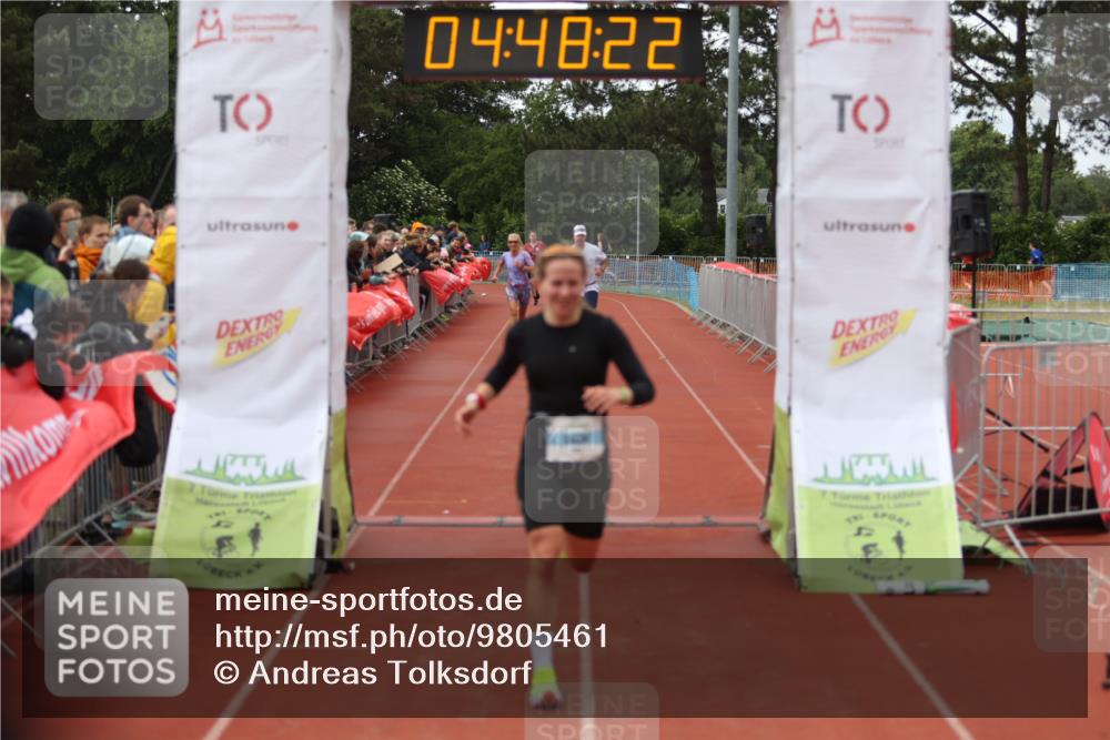 14.06.2026 - 7 Türme Triathlon Andreas Tolksdorf http://msf.ph/oto/9805461 14.06.2026 15:48:21 Ziel 966, 1127, 1578 meine-sportfotos.de