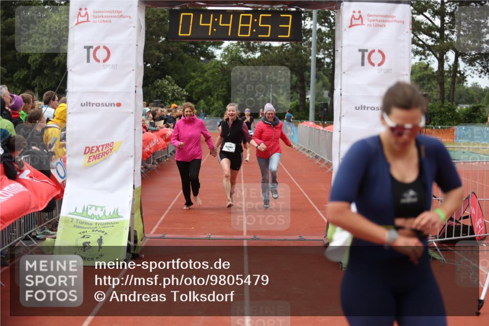14.06.2026 - 7 Türme Triathlon Andreas Tolksdorf http://msf.ph/oto/9805479 14.06.2026 15:48:52 Ziel 1041, 1149, 1164, 1186, 1639 meine-sportfotos.de