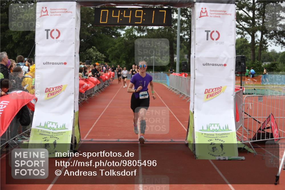 14.06.2026 - 7 Türme Triathlon Andreas Tolksdorf http://msf.ph/oto/9805496 14.06.2026 15:49:17 Ziel 975, 1568, 1707, 1713 meine-sportfotos.de