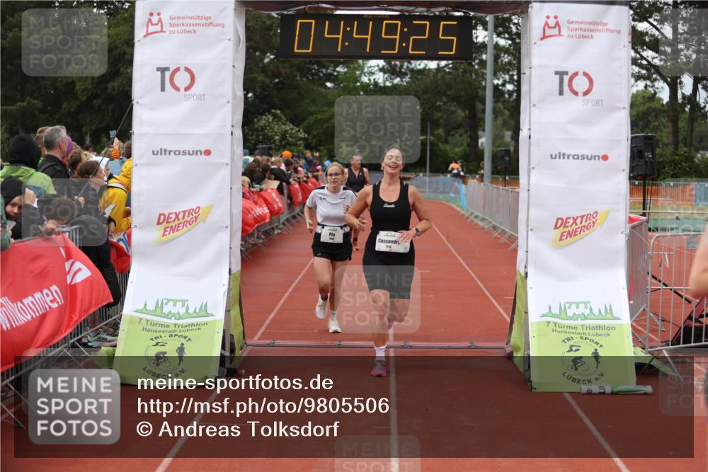 14.06.2026 - 7 Türme Triathlon Andreas Tolksdorf http://msf.ph/oto/9805506 14.06.2026 15:49:24 Ziel 693, 938, 975, 1568, 1707, 1713 meine-sportfotos.de
