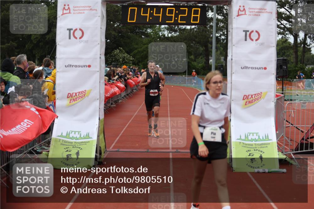 14.06.2026 - 7 Türme Triathlon Andreas Tolksdorf http://msf.ph/oto/9805510 14.06.2026 15:49:27 Ziel 693, 759, 938, 1047, 1568, 1707, 1713, 1752 meine-sportfotos.de
