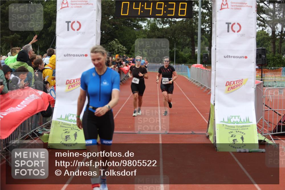 14.06.2026 - 7 Türme Triathlon Andreas Tolksdorf http://msf.ph/oto/9805522 14.06.2026 15:49:37 Ziel 693, 759, 938, 1047, 1604, 1618, 1752 meine-sportfotos.de