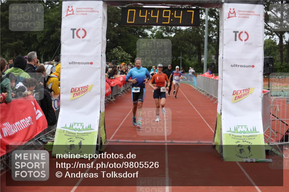 14.06.2026 - 7 Türme Triathlon Andreas Tolksdorf http://msf.ph/oto/9805526 14.06.2026 15:49:46 Ziel 1154, 1189, 1514, 1604, 1616, 1618 meine-sportfotos.de