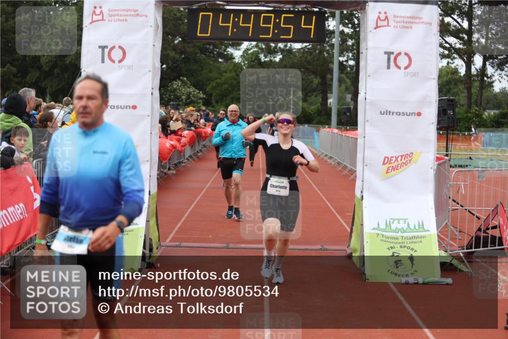 14.06.2026 - 7 Türme Triathlon Andreas Tolksdorf http://msf.ph/oto/9805534 14.06.2026 15:49:53 Ziel 1154, 1189, 1196, 1514, 1575, 1616 meine-sportfotos.de