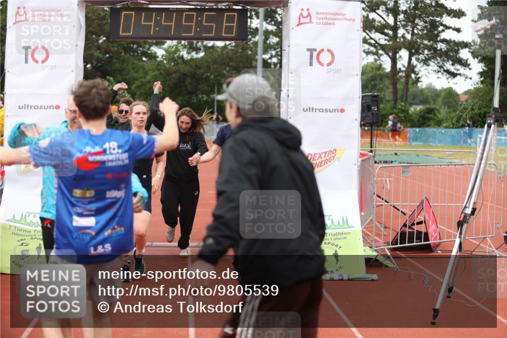 14.06.2026 - 7 Türme Triathlon Andreas Tolksdorf http://msf.ph/oto/9805539 14.06.2026 15:49:57 Ziel 686, 1189, 1196, 1514, 1575 meine-sportfotos.de
