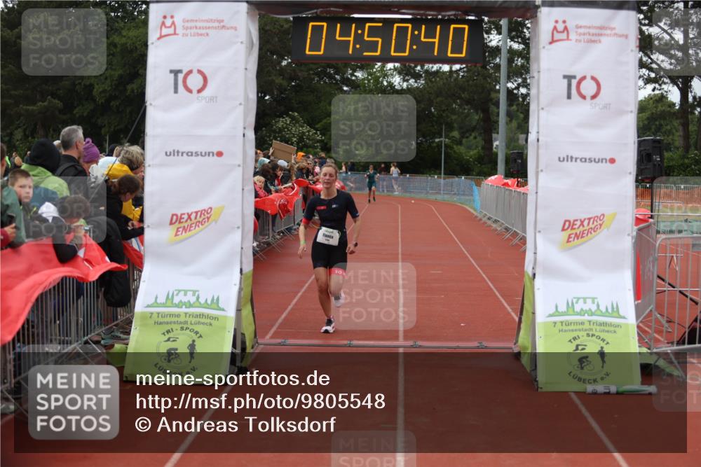 14.06.2026 - 7 Türme Triathlon Andreas Tolksdorf http://msf.ph/oto/9805548 14.06.2026 15:50:39 Ziel 682, 1734 meine-sportfotos.de