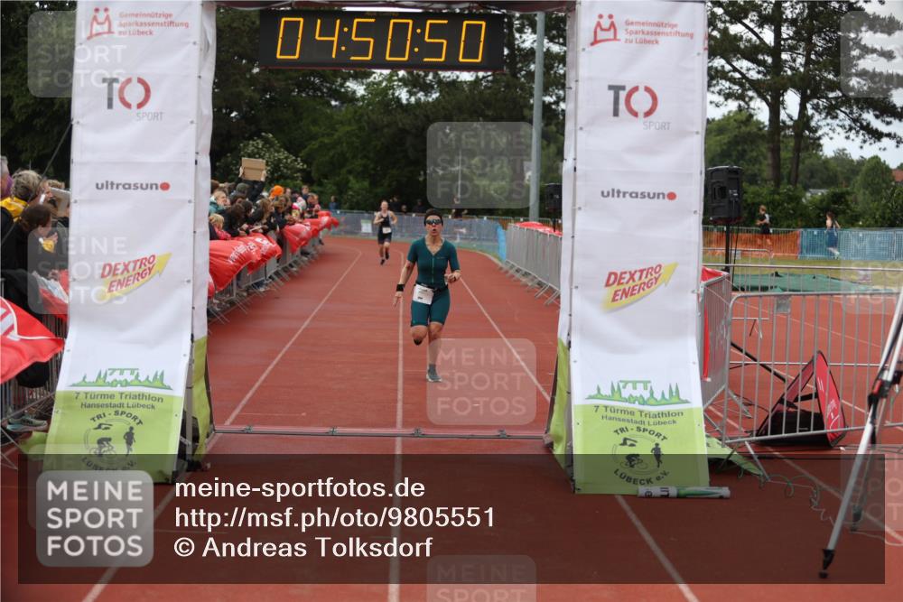 14.06.2026 - 7 Türme Triathlon Andreas Tolksdorf http://msf.ph/oto/9805551 14.06.2026 15:50:49 Ziel 1515, 1758 meine-sportfotos.de