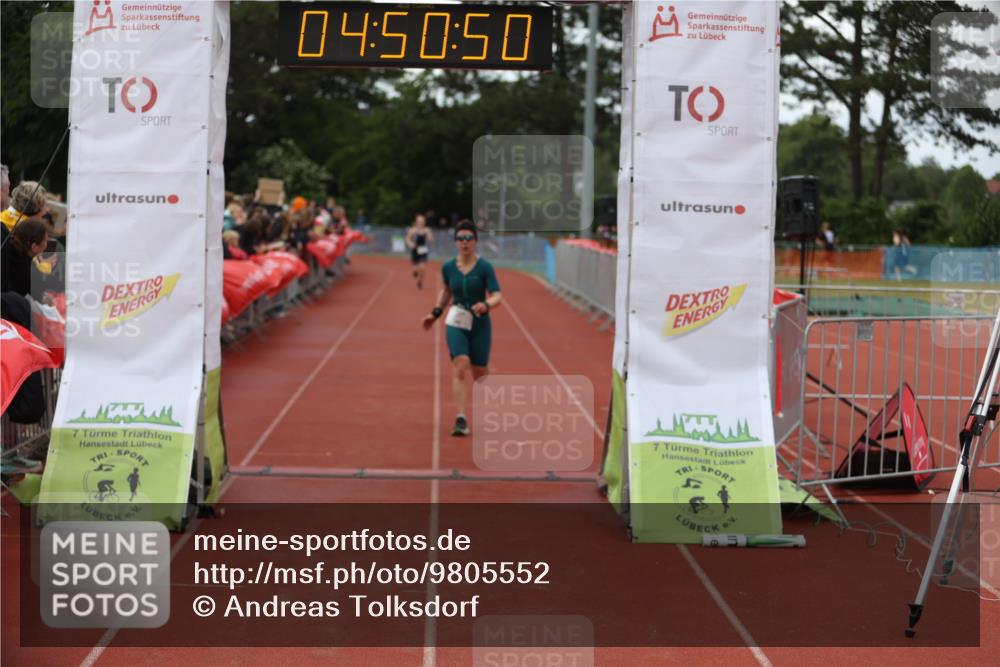 14.06.2026 - 7 Türme Triathlon Andreas Tolksdorf http://msf.ph/oto/9805552 14.06.2026 15:50:49 Ziel 1515, 1758 meine-sportfotos.de