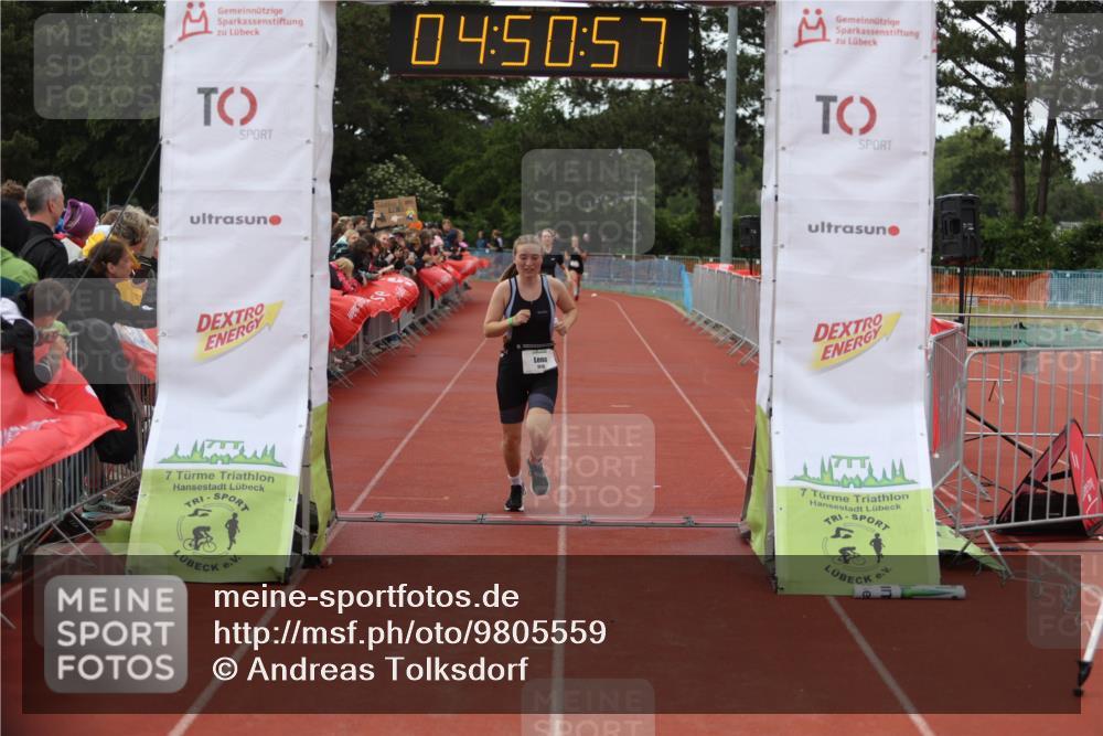 14.06.2026 - 7 Türme Triathlon Andreas Tolksdorf http://msf.ph/oto/9805559 14.06.2026 15:50:56 Ziel 1515, 1588, 1758 meine-sportfotos.de