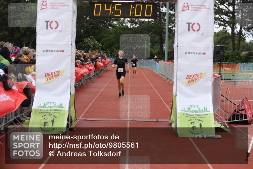 14.06.2026 - 7 Türme Triathlon Andreas Tolksdorf http://msf.ph/oto/9805561 14.06.2026 15:50:59 Ziel 1515, 1588, 1761 meine-sportfotos.de