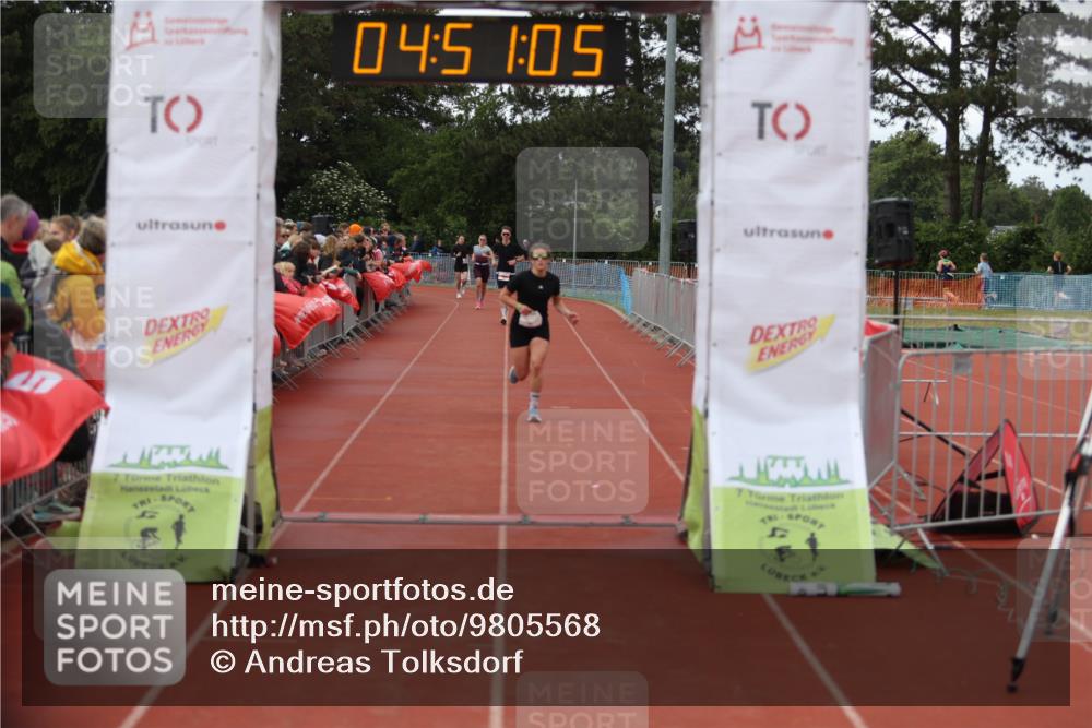 14.06.2026 - 7 Türme Triathlon Andreas Tolksdorf http://msf.ph/oto/9805568 14.06.2026 15:51:04 Ziel 1515, 1588, 1761 meine-sportfotos.de