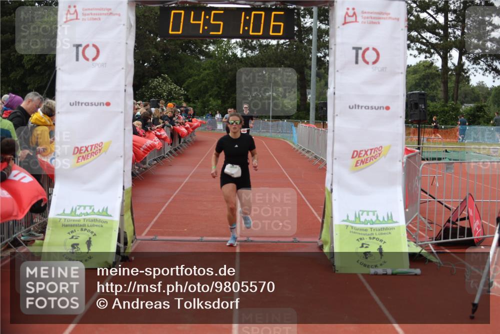 14.06.2026 - 7 Türme Triathlon Andreas Tolksdorf http://msf.ph/oto/9805570 14.06.2026 15:51:05 Ziel 808, 1515, 1588, 1761 meine-sportfotos.de