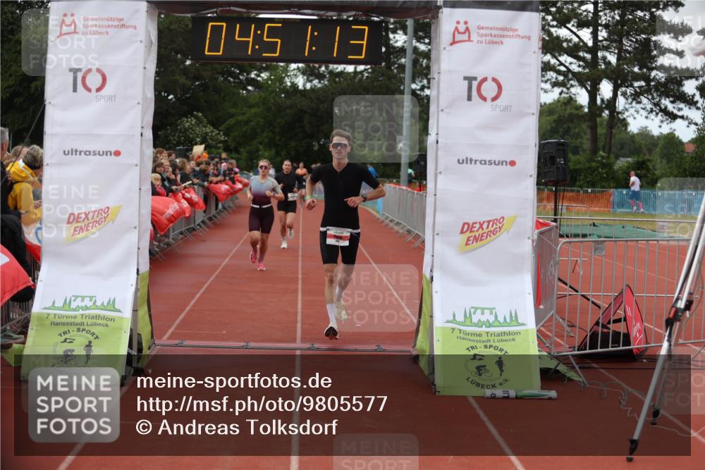 14.06.2026 - 7 Türme Triathlon Andreas Tolksdorf http://msf.ph/oto/9805577 14.06.2026 15:51:12 Ziel 808, 1087, 1726, 1761 meine-sportfotos.de