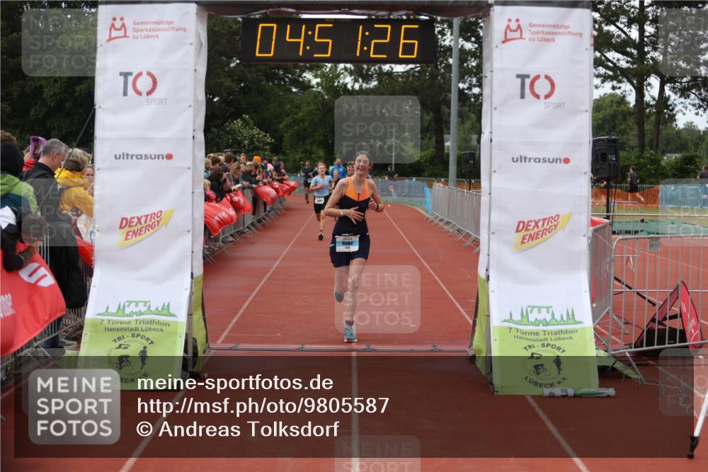 14.06.2026 - 7 Türme Triathlon Andreas Tolksdorf http://msf.ph/oto/9805587 14.06.2026 15:51:25 Ziel 1080, 1168, 1523, 1590, 1615, 1634, 1726 meine-sportfotos.de