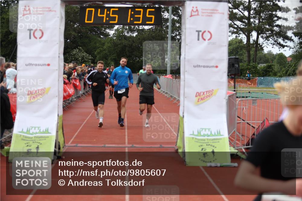 14.06.2026 - 7 Türme Triathlon Andreas Tolksdorf http://msf.ph/oto/9805607 14.06.2026 15:51:34 Ziel 930, 1080, 1168, 1188, 1523, 1590, 1607, 1615, 1634 meine-sportfotos.de