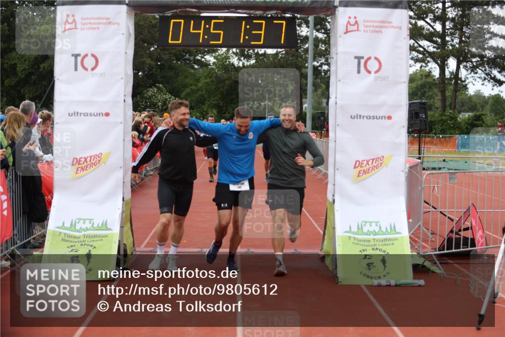 14.06.2026 - 7 Türme Triathlon Andreas Tolksdorf http://msf.ph/oto/9805612 14.06.2026 15:51:36 Ziel 930, 1080, 1188, 1523, 1590, 1607, 1615, 1634 meine-sportfotos.de