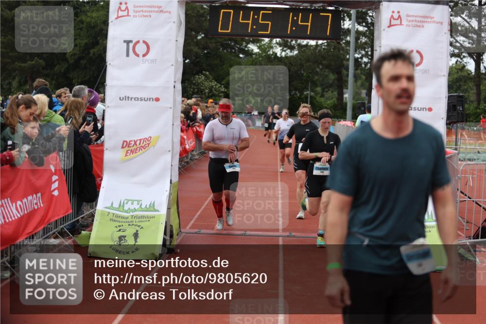 14.06.2026 - 7 Türme Triathlon Andreas Tolksdorf http://msf.ph/oto/9805620 14.06.2026 15:51:46 Ziel 930, 1100, 1160, 1589, 1607, 1680 meine-sportfotos.de