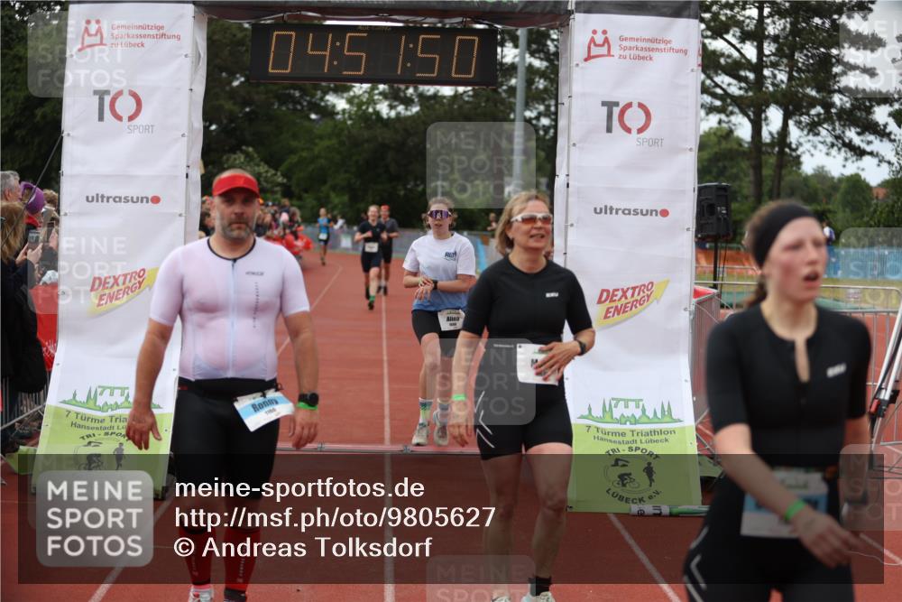14.06.2026 - 7 Türme Triathlon Andreas Tolksdorf http://msf.ph/oto/9805627 14.06.2026 15:51:49 Ziel 930, 1100, 1138, 1160, 1589, 1607, 1680 meine-sportfotos.de