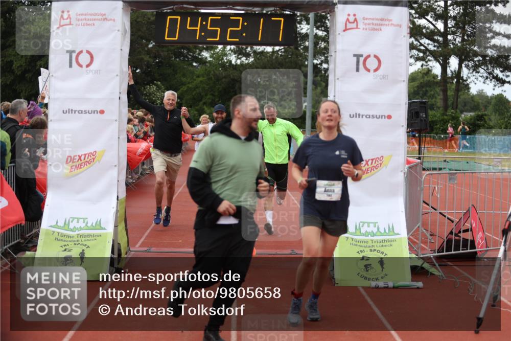 14.06.2026 - 7 Türme Triathlon Andreas Tolksdorf http://msf.ph/oto/9805658 14.06.2026 15:52:16 Ziel 1183, 1200, 1621, 1627, 1783 meine-sportfotos.de