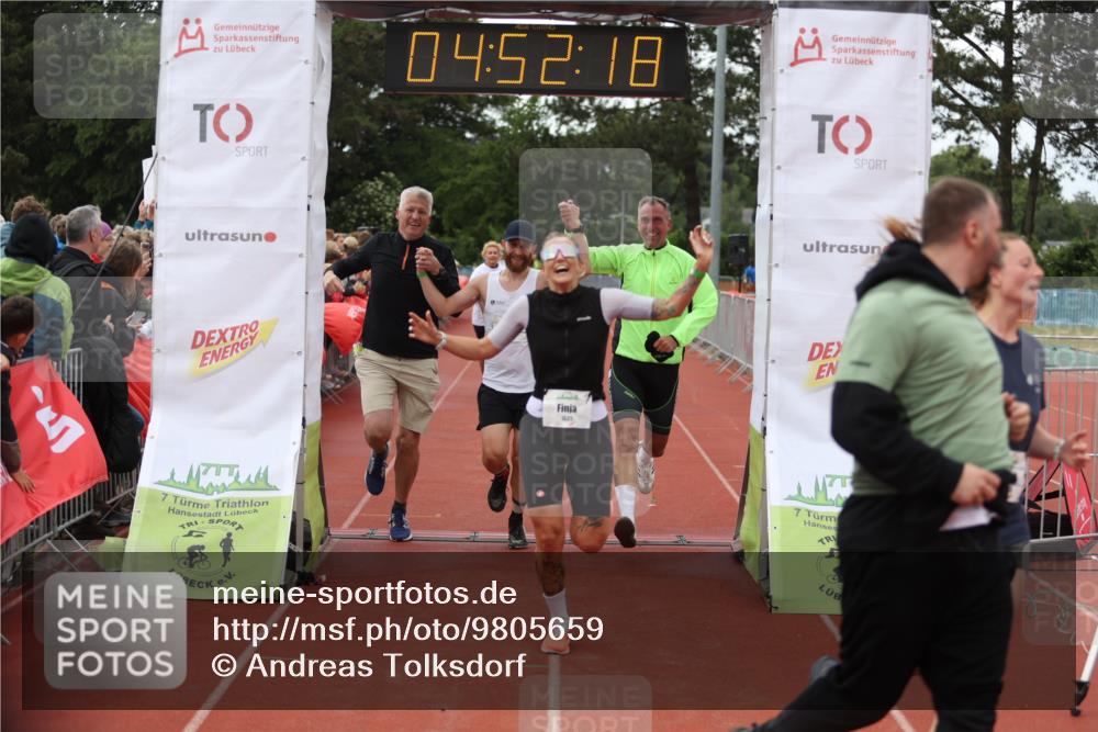 14.06.2026 - 7 Türme Triathlon Andreas Tolksdorf http://msf.ph/oto/9805659 14.06.2026 15:52:17 Ziel 1183, 1200, 1621, 1783 meine-sportfotos.de