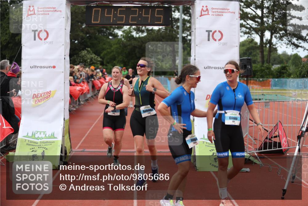 14.06.2026 - 7 Türme Triathlon Andreas Tolksdorf http://msf.ph/oto/9805686 14.06.2026 15:52:44 Ziel 918, 926, 944, 952, 965, 984, 1130, 1644 meine-sportfotos.de