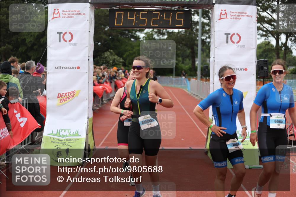 14.06.2026 - 7 Türme Triathlon Andreas Tolksdorf http://msf.ph/oto/9805688 14.06.2026 15:52:44 Ziel 918, 926, 944, 952, 965, 984, 1130, 1644 meine-sportfotos.de