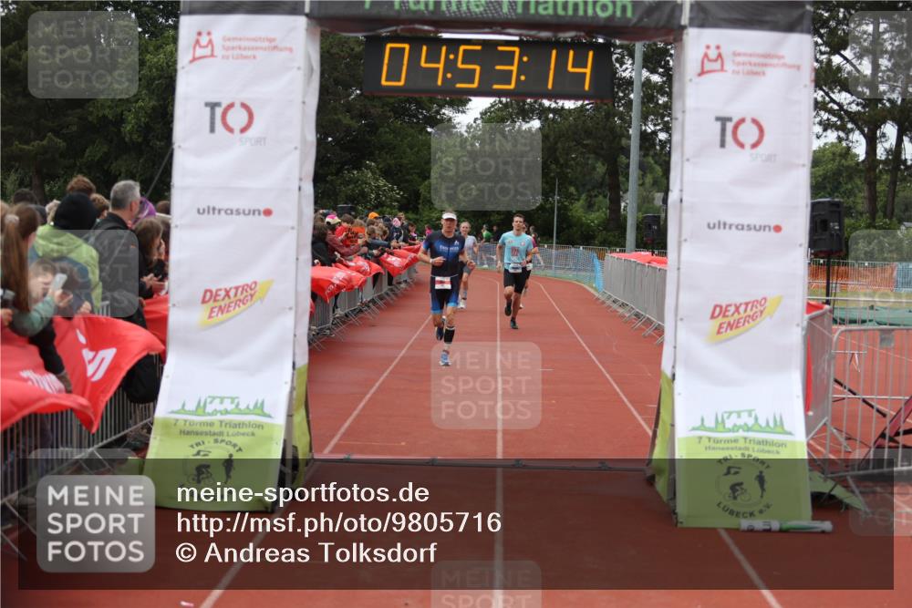 14.06.2026 - 7 Türme Triathlon Andreas Tolksdorf http://msf.ph/oto/9805716 14.06.2026 15:53:13 Ziel 654, 945, 1111, 1582, 1626, 1653 meine-sportfotos.de