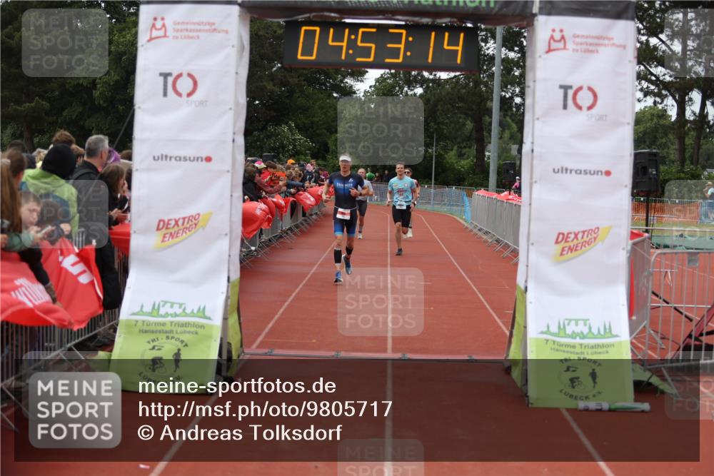 14.06.2026 - 7 Türme Triathlon Andreas Tolksdorf http://msf.ph/oto/9805717 14.06.2026 15:53:13 Ziel 654, 945, 1111, 1582, 1626, 1653 meine-sportfotos.de