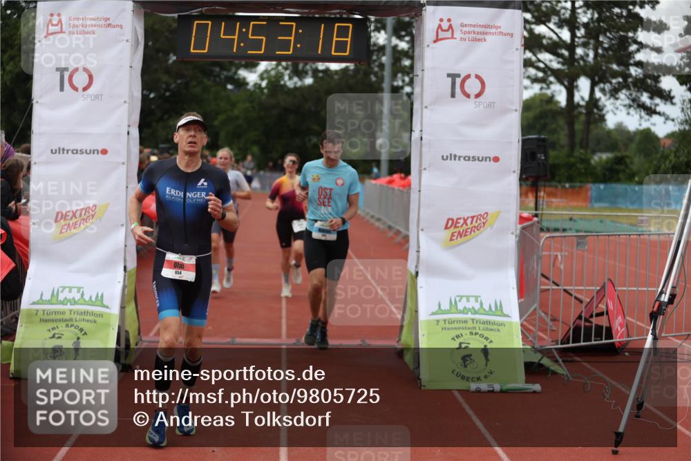 14.06.2026 - 7 Türme Triathlon Andreas Tolksdorf http://msf.ph/oto/9805725 14.06.2026 15:53:17 Ziel 654, 945, 1582, 1653 meine-sportfotos.de