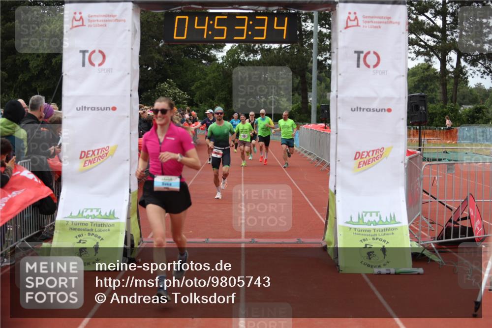 14.06.2026 - 7 Türme Triathlon Andreas Tolksdorf http://msf.ph/oto/9805743 14.06.2026 15:53:33 Ziel 674, 784, 1016, 1110, 1135, 1619, 1789 meine-sportfotos.de