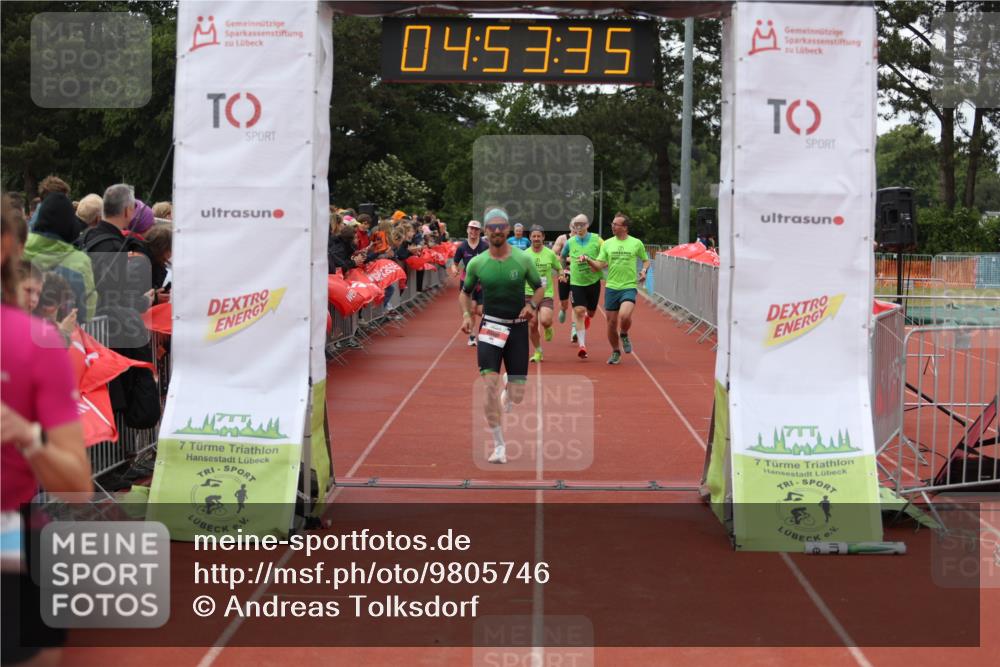 14.06.2026 - 7 Türme Triathlon Andreas Tolksdorf http://msf.ph/oto/9805746 14.06.2026 15:53:34 Ziel 674, 776, 784, 1016, 1110, 1135, 1619, 1789 meine-sportfotos.de