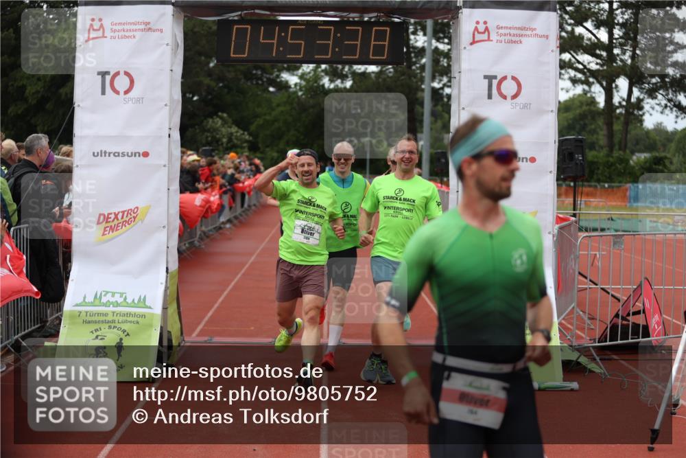 14.06.2026 - 7 Türme Triathlon Andreas Tolksdorf http://msf.ph/oto/9805752 14.06.2026 15:53:37 Ziel 674, 776, 784, 1016, 1110, 1135, 1619, 1789 meine-sportfotos.de