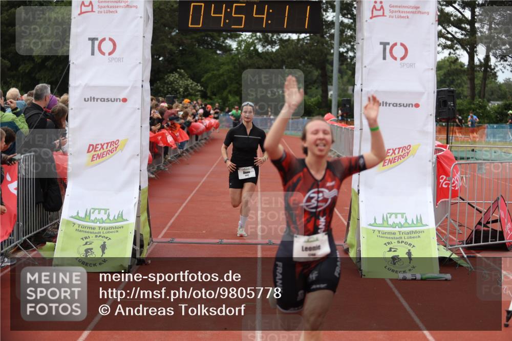 14.06.2026 - 7 Türme Triathlon Andreas Tolksdorf http://msf.ph/oto/9805778 14.06.2026 15:54:10 Ziel 1069, 1530, 1608, 1746 meine-sportfotos.de