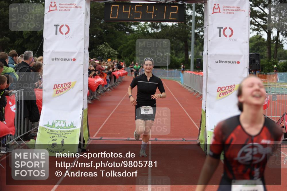 14.06.2026 - 7 Türme Triathlon Andreas Tolksdorf http://msf.ph/oto/9805781 14.06.2026 15:54:11 Ziel 1069, 1530, 1608, 1746 meine-sportfotos.de