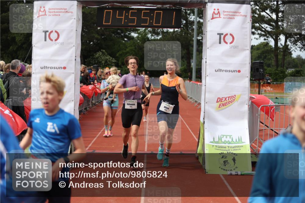 14.06.2026 - 7 Türme Triathlon Andreas Tolksdorf http://msf.ph/oto/9805824 14.06.2026 15:55:00 Ziel 908, 1167, 1512, 1625, 1797 meine-sportfotos.de