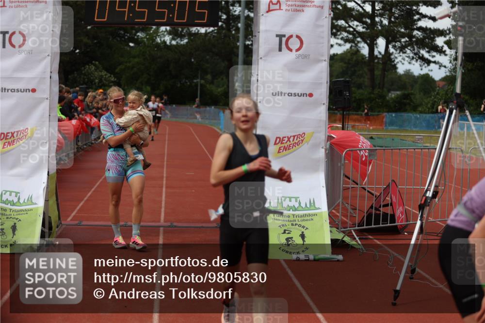 14.06.2026 - 7 Türme Triathlon Andreas Tolksdorf http://msf.ph/oto/9805830 14.06.2026 15:55:04 Ziel 908, 1038, 1167, 1512, 1625, 1797 meine-sportfotos.de