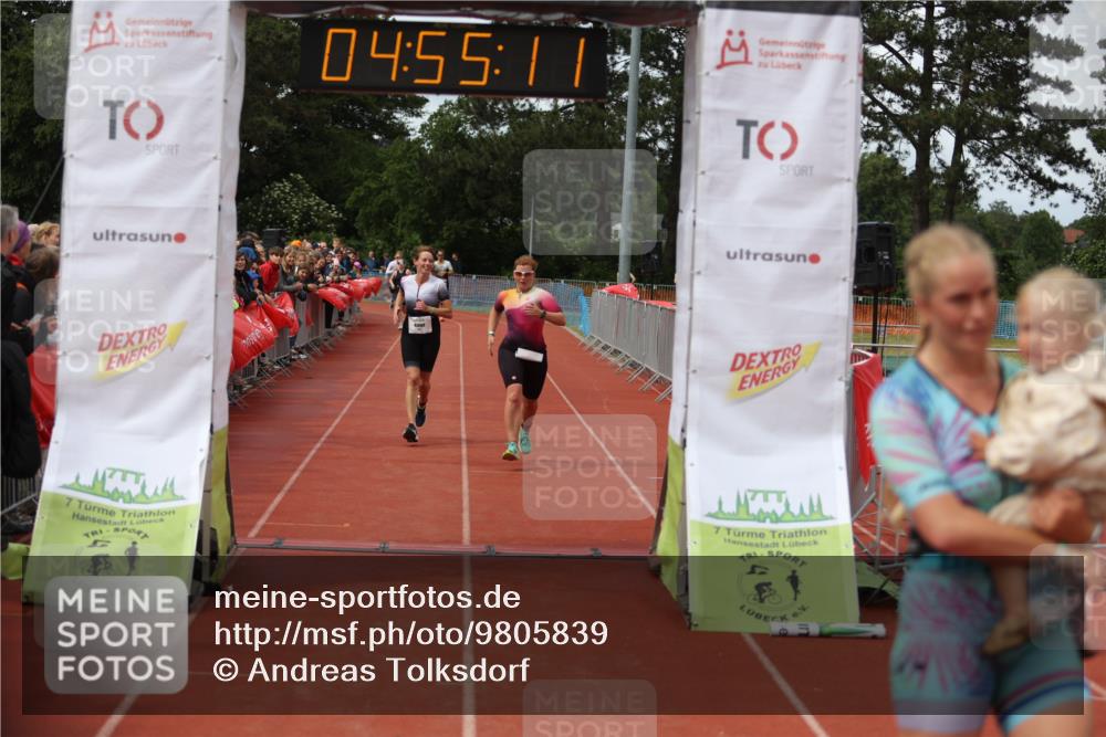 14.06.2026 - 7 Türme Triathlon Andreas Tolksdorf http://msf.ph/oto/9805839 14.06.2026 15:55:10 Ziel 908, 1038, 1167, 1711 meine-sportfotos.de