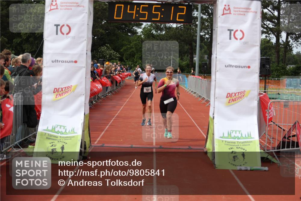 14.06.2026 - 7 Türme Triathlon Andreas Tolksdorf http://msf.ph/oto/9805841 14.06.2026 15:55:11 Ziel 908, 1038, 1167, 1711 meine-sportfotos.de