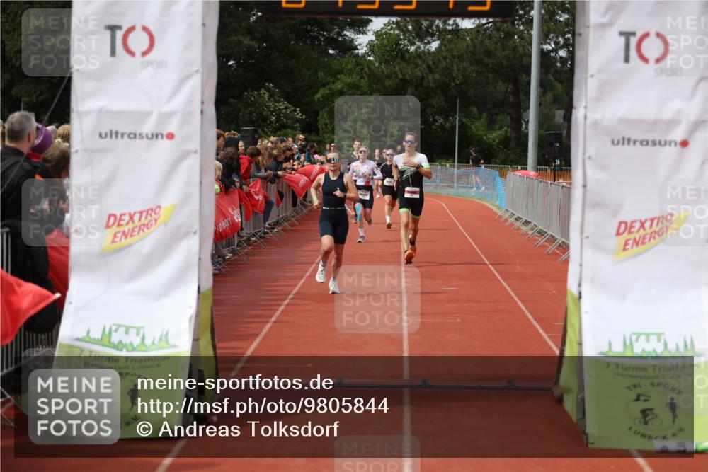14.06.2026 - 7 Türme Triathlon Andreas Tolksdorf http://msf.ph/oto/9805844 14.06.2026 15:55:18 Ziel 787, 814, 1038, 1556, 1592, 1640, 1711 meine-sportfotos.de