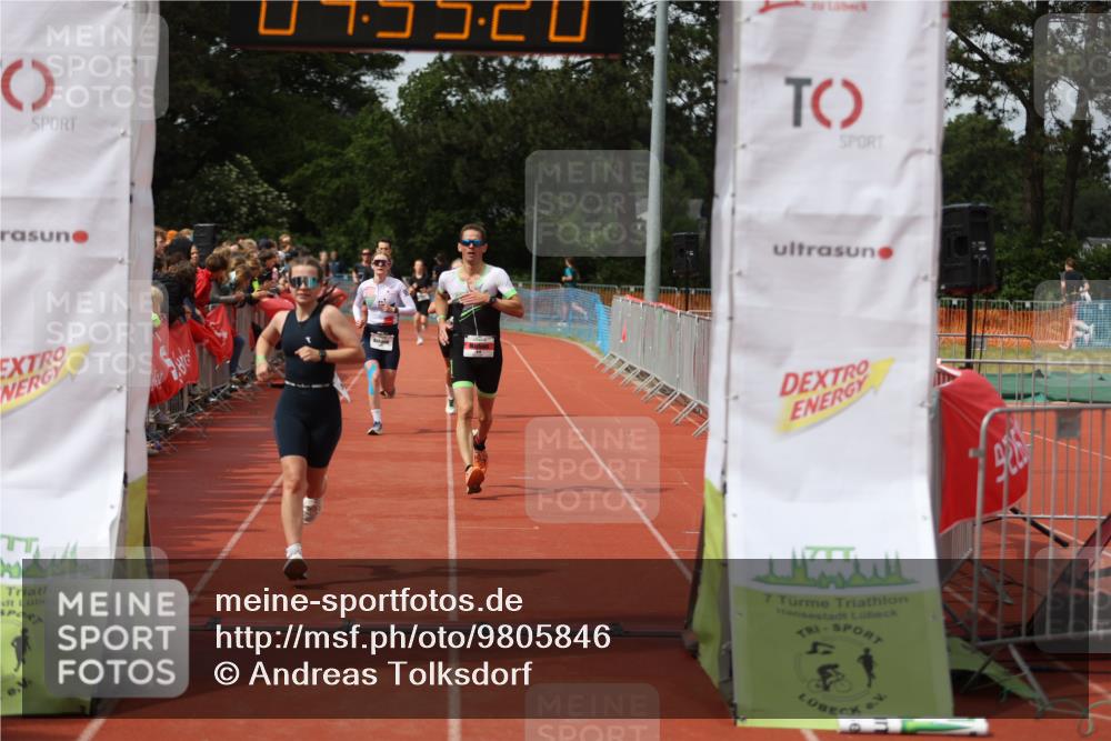 14.06.2026 - 7 Türme Triathlon Andreas Tolksdorf http://msf.ph/oto/9805846 14.06.2026 15:55:19 Ziel 787, 814, 1038, 1556, 1592, 1640, 1711 meine-sportfotos.de