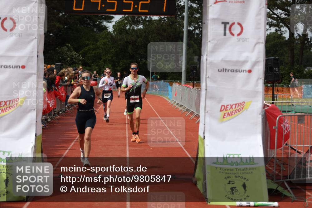 14.06.2026 - 7 Türme Triathlon Andreas Tolksdorf http://msf.ph/oto/9805847 14.06.2026 15:55:19 Ziel 787, 814, 1038, 1556, 1592, 1640, 1711 meine-sportfotos.de